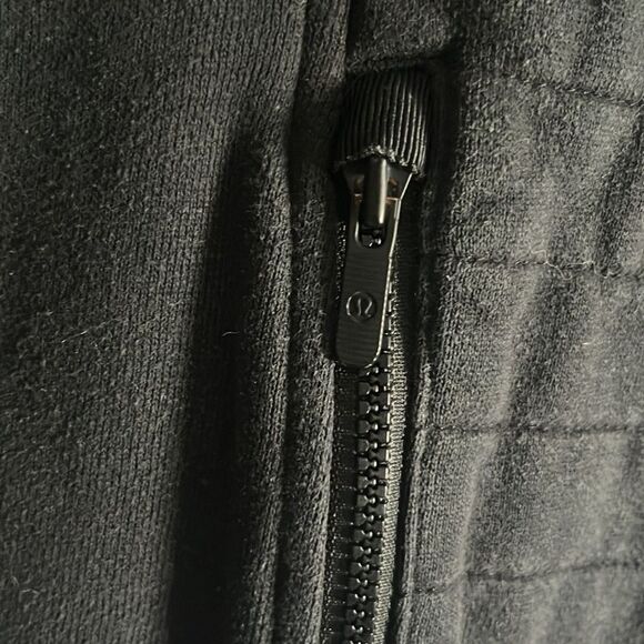 Women’s fleece be true Lululemon jacket 12 - Picture 2 of 5